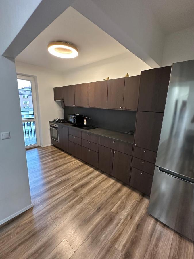 Medena Apartment Old Town With Free Parking Братислава Екстериор снимка